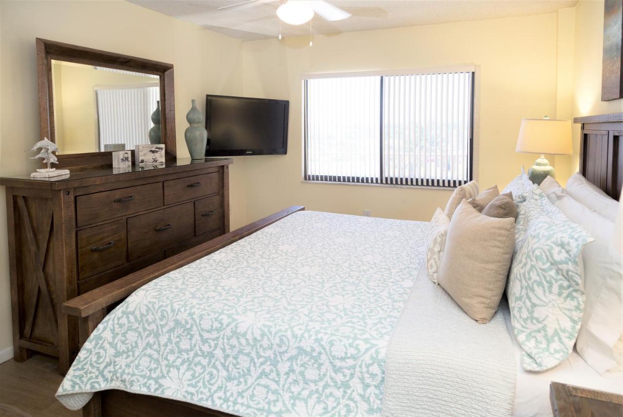 Canaveral Towers Cape Canaveral Room photo